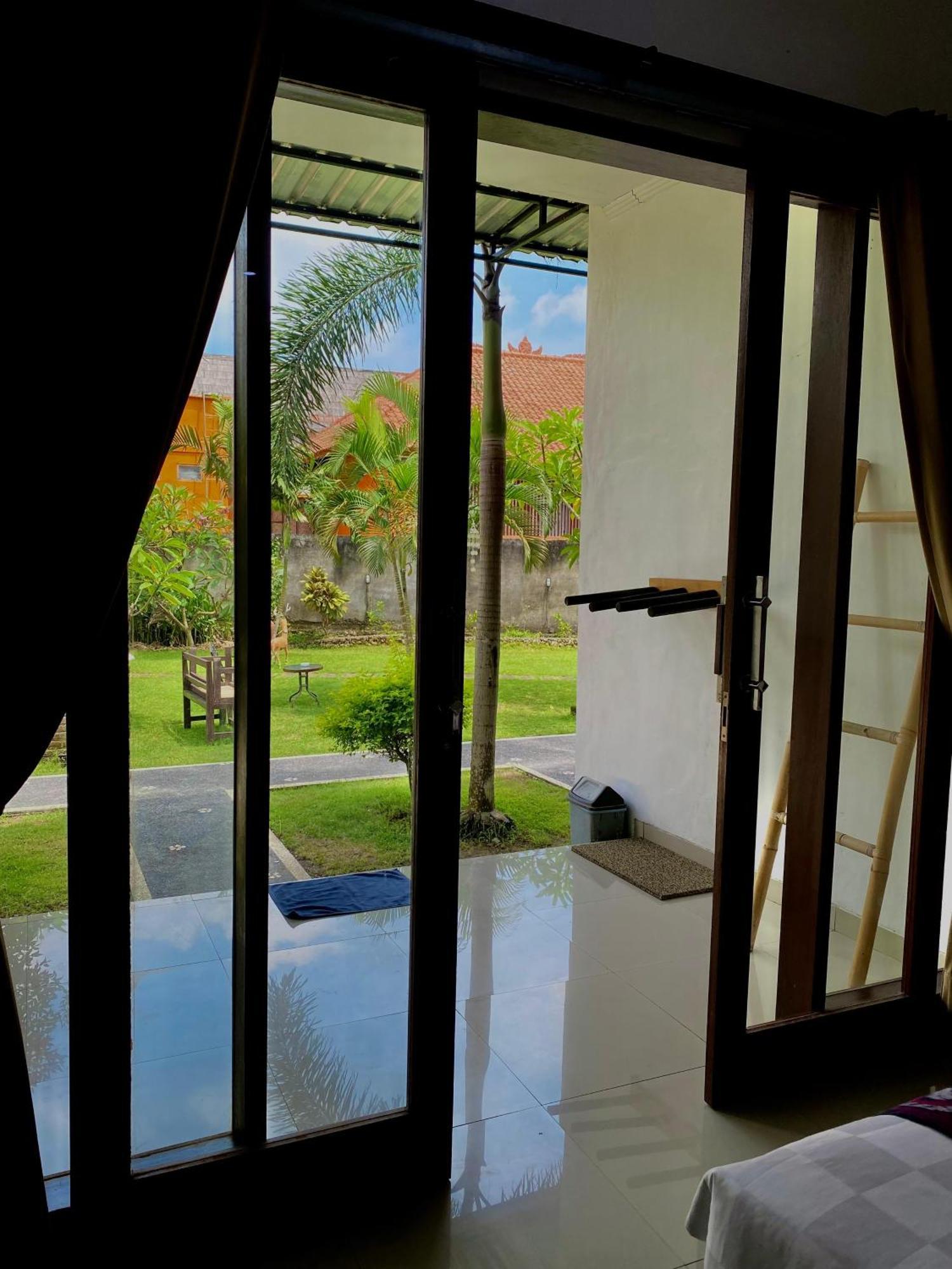 Padang-Padang Sari Homestay Uluwatu Exteriör bild