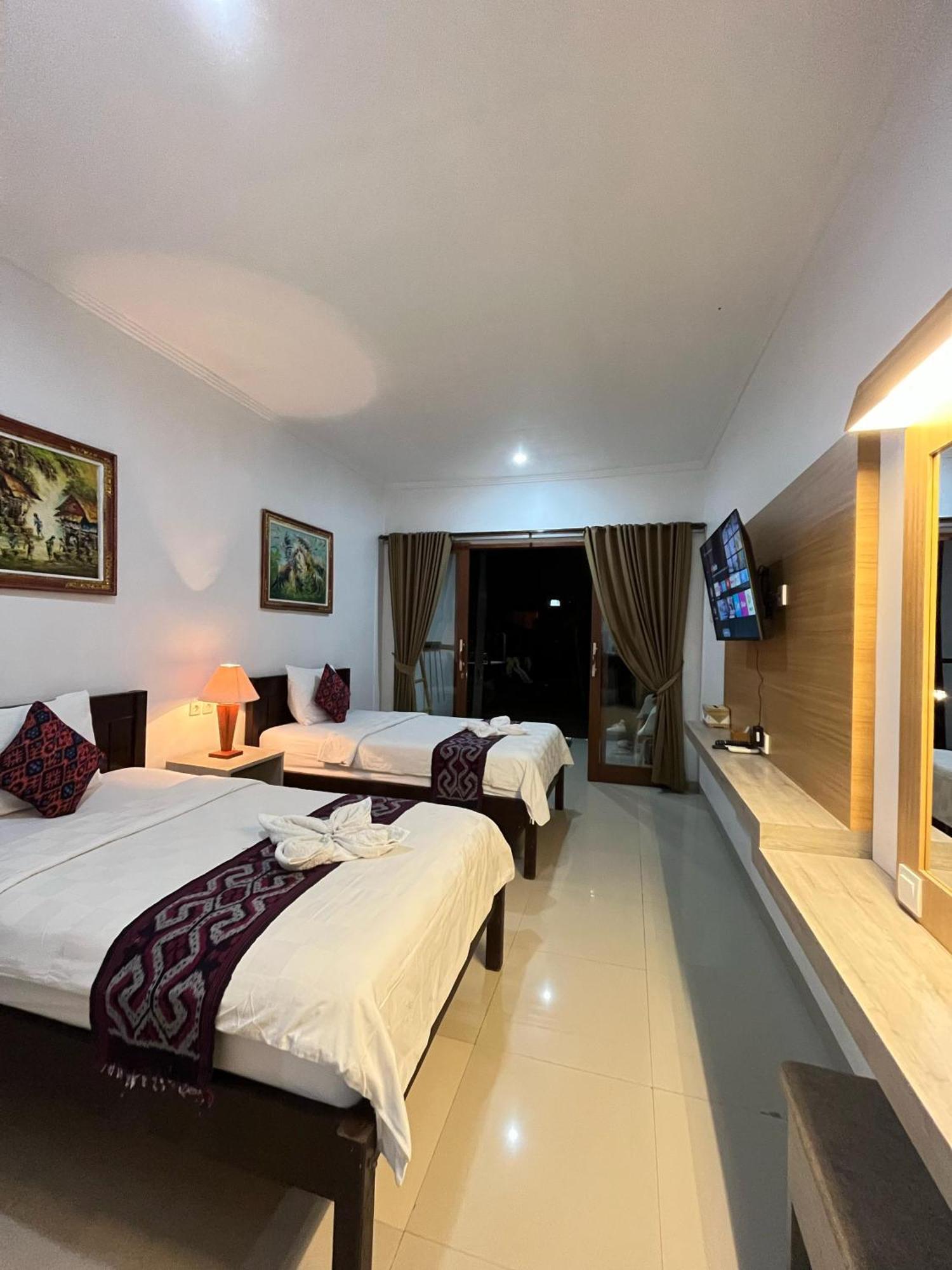 Padang-Padang Sari Homestay Uluwatu Rum bild