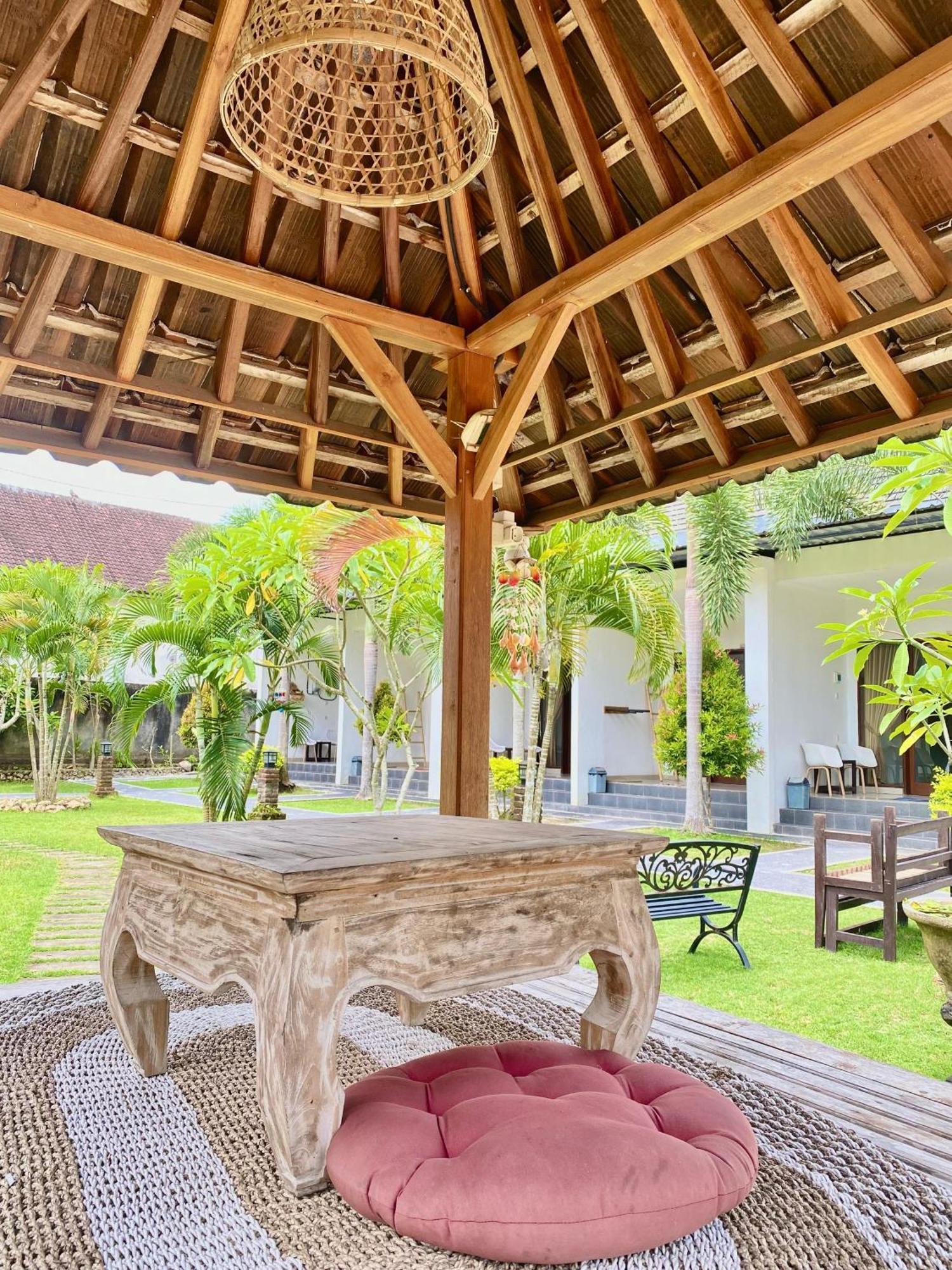 Padang-Padang Sari Homestay Uluwatu Exteriör bild